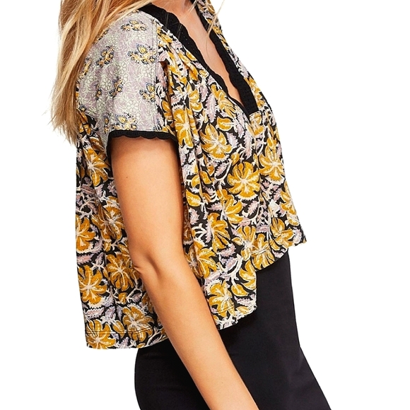 NWT🌷 Free People Leilani Floral Print Crop Top Black Yellow Purple, Small - Picture 5 of 8
